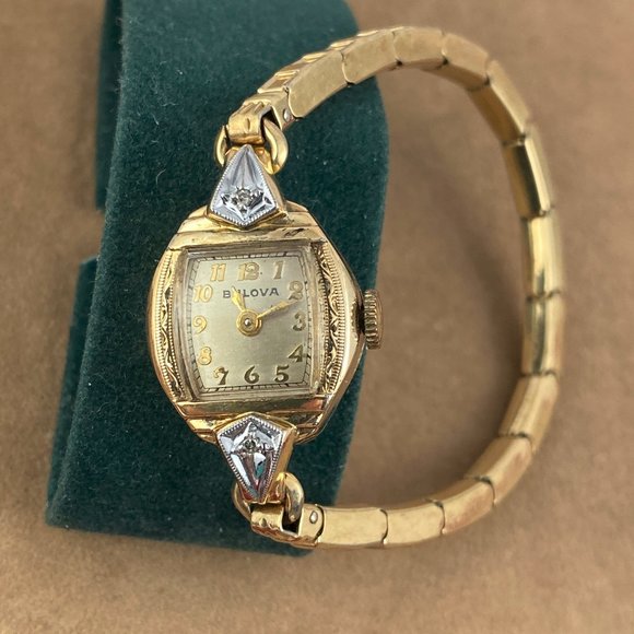 Sold Vintage 1952 L2 Bulova Diamond Watch 17 Jewel Movement. 10 karat Gold Fille - Picture 2 of 5